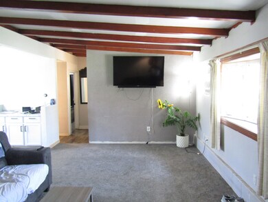 5308 S Baxter Ln, Janesville, WI 53546 - photo 4