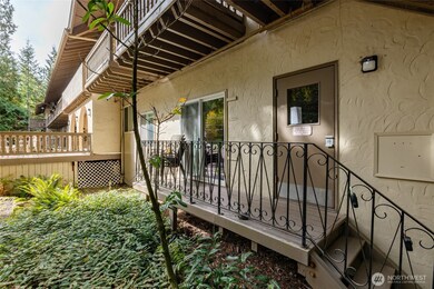 10433 Mt Baker Hwy unit 1007, Glacier, WA 98244 - photo 5