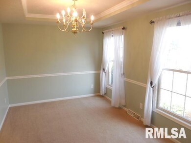 1511 W 51st St, Davenport, IA 52806 - photo 3