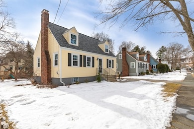 14 White Cir, Wakefield, MA 01880 - photo 2