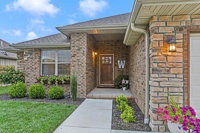 871 E Barracuda Dr, Nixa, MO 65714 - photo 3