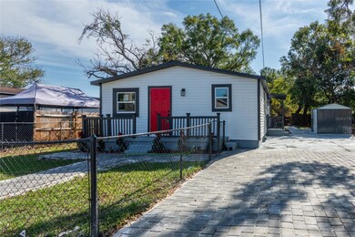 2516 W Kirby St, Tampa, FL 33614 - photo 3
