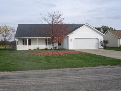 17366 Fairway Dr, Lagrange, OH 44050 - photo 2