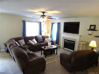 4027 Old Glory Dr, Concord, NC 28025 - photo 5