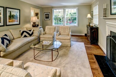 3868 W Mercer Way, Mercer Island, WA 98040 - photo 2