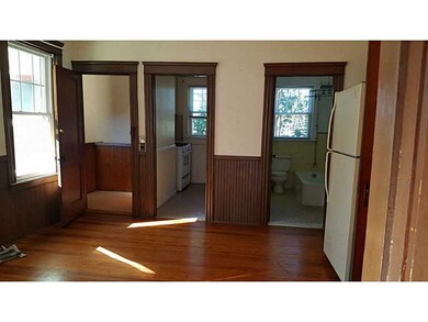 275 Lafayette St, Pawtucket, RI 02860 - photo 4