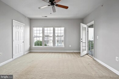 22725 Thimbleberry Square unit 301, Ashburn, VA 20148 - photo 5