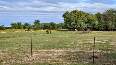 292 County Road 1545, Bonham, TX 75418 - photo 2