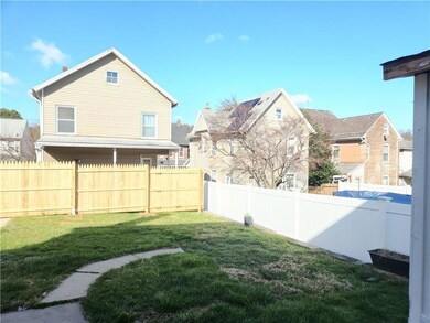 538 Bradley St, Bethlehem, PA 18015 - photo 2