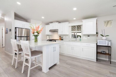 1120 E Mission Rd unit 30, Fallbrook, CA 92028 - photo 2