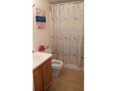 196 Locust St unit 206, Lynn, MA 01904 - photo 5