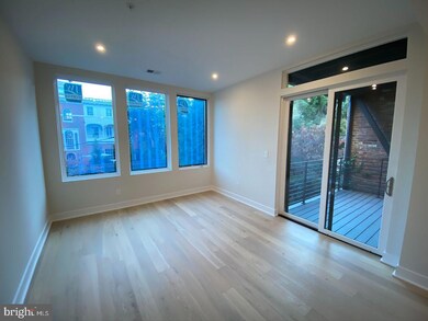 3016 Dumbarton St NW unit 301, Washington, DC 20007 - photo 4