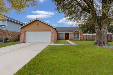 7423 Pebblemill Ln, Houston, TX 77086 - photo 2