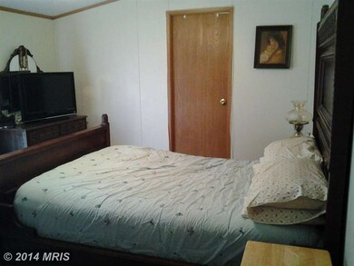 269 Janet Dr, Lothian, MD 20711 - photo 2