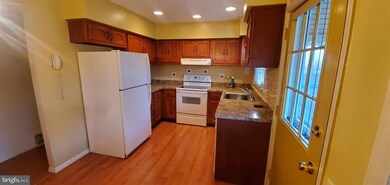 10A Easton Dr unit A, Whiting, NJ 08759 - photo 3