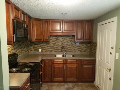 8018 Eaton Ave, Jacksonville, FL 32211 - photo 6