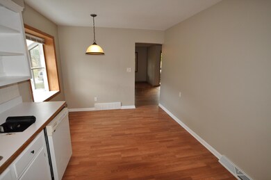 168 Postle Blvd, Columbus, OH 43228 - photo 6