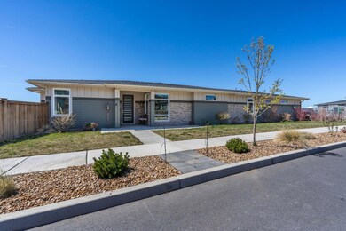 3701 SW 45th St, Redmond, OR 97756 - photo 3