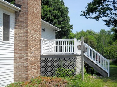 Deck off Family room