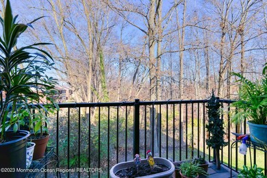 23 Ginger Ct, Eatontown, NJ 07724 - photo 4