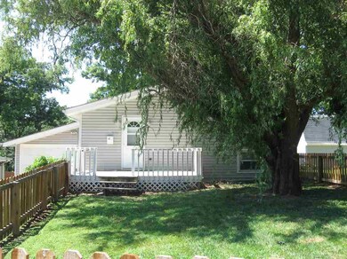 3816 28th St, Rock Island, IL 61201 - photo 2