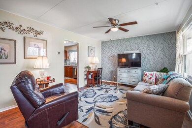 555 Linden St, Marysville, OH 43040 - photo 2