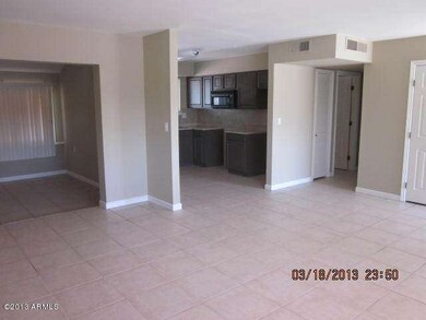 9910 W Coggins Dr, Sun City, AZ 85351 - photo 3