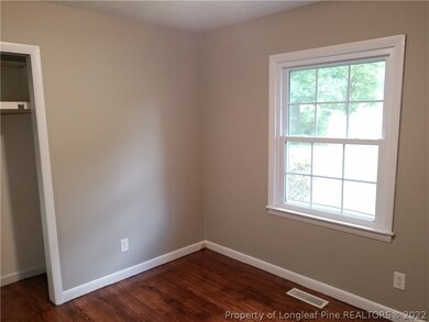 263 Brewster Dr, Fayetteville, NC 28303 - photo 5