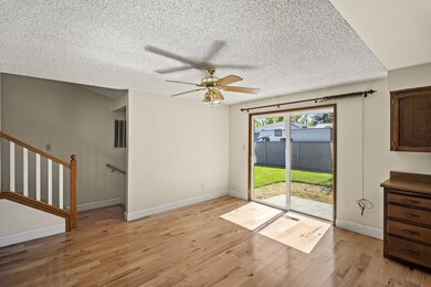 1443 Papago Dr, Medford, OR 97504 - photo 7