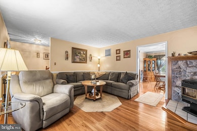 111 Cinnamon Tree Dr, Abingdon, MD 21009 - photo 7