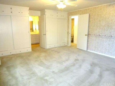 Main floor master bedroom suite with window seat, 