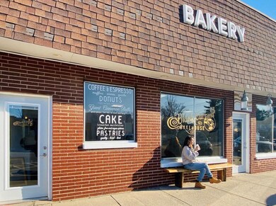 11 Driftwood Ct, Union Pier, MI 49129 - photo 6