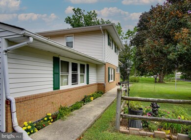 11924 Cheyenne Way, Smithsburg, MD 21783 - photo 5