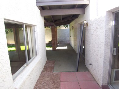 2123 E Bishop Dr, Tempe, AZ 85282 - photo 7