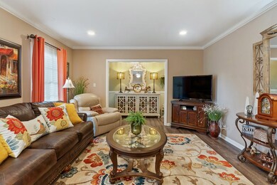 1907 E Lakeridge Dr, Albany, GA 31707 - photo 5