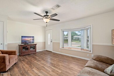 Family Room Alt View