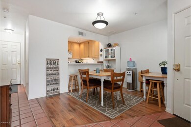 61 W Harrison Ave-007-013-Dining-MLS_Siz