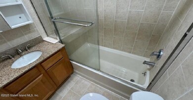 52 Dartmouth Loop Unit 1 - 7