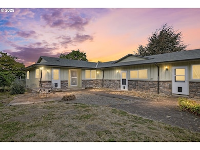 10418 Champoeg Rd NE, Aurora, OR 97002 - photo 3