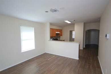 6506 Hampden Point Ct, Houston, TX 77040 - photo 7