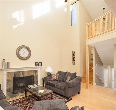 12010 W 66th St, Shawnee, KS 66216 - photo 4