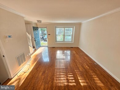 10 Cross Laurel Ct, Germantown, MD 20876 - photo 3