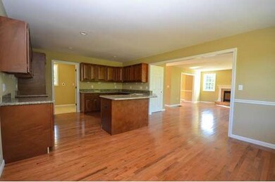 26 Mountainview Rd, Uxbridge, MA 01569 - photo 3