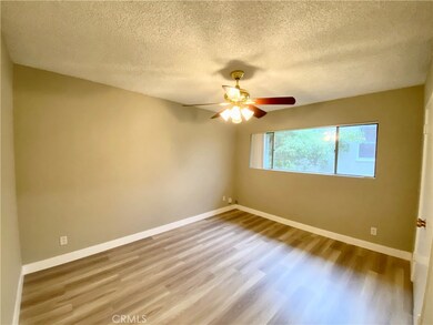 3335 Triangle Place unit 5, Glendale, CA 91208 - photo 4