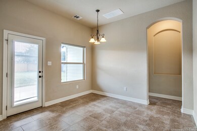 11510 Massive Mount, Helotes, TX 78023 - photo 6