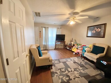 317 Bracken Place, Jacksonville, NC 28540 - photo 6