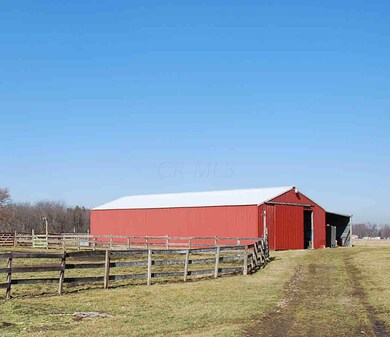 6726 Hitler Road 2, Circleville, OH 43113 - photo 3