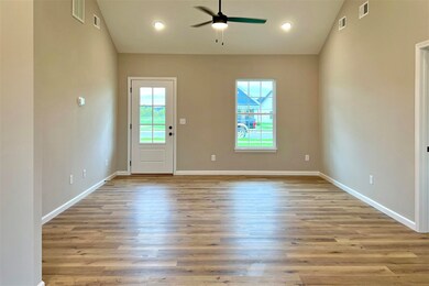 1107 Brooks Ave, Franklin, KY 42134 - photo 4