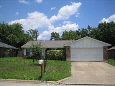 1715 Laura Ln unit CS, College Station, TX 77840 - photo 2