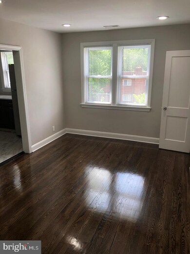 6127 Chinquapin Pkwy unit 2, Baltimore, MD 21239 - photo 2